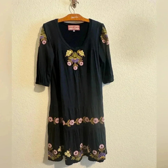 casual beautiful dresses HUSKARY Women's Summer Maxi V Neck Cold Shoulder Short Sleeve Shoe Size (US):8 sleeveless dress for women Taylor Alert - Critics